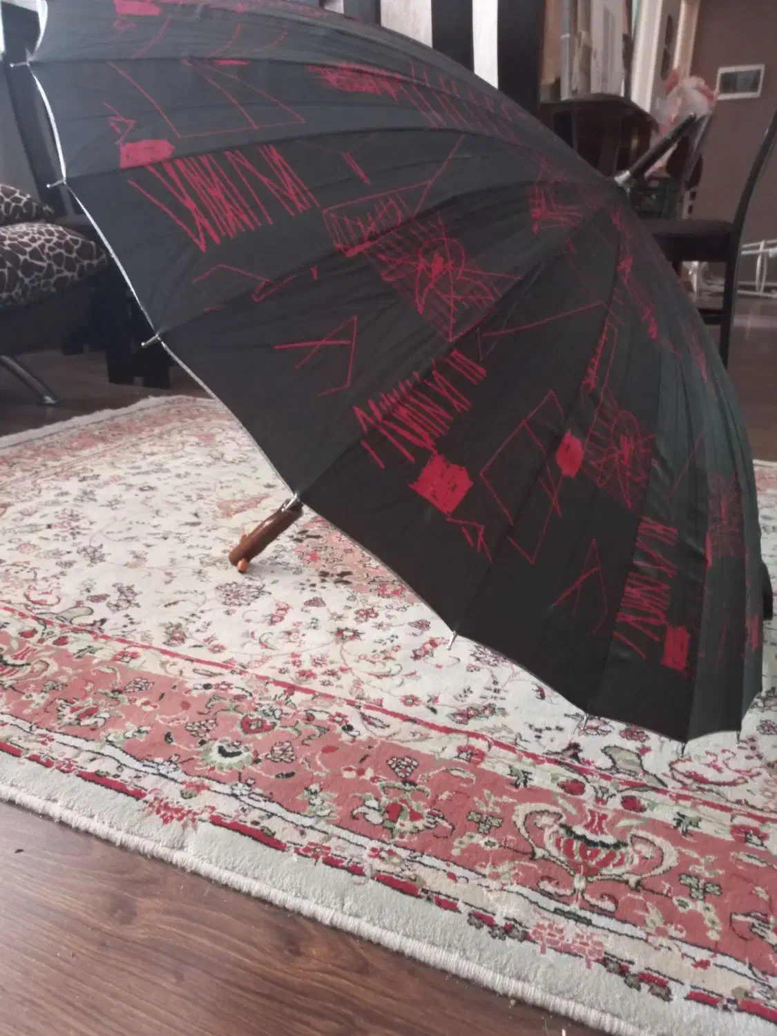 چتر|زیورآلات و اکسسوری|اسفرورین, |دیوار