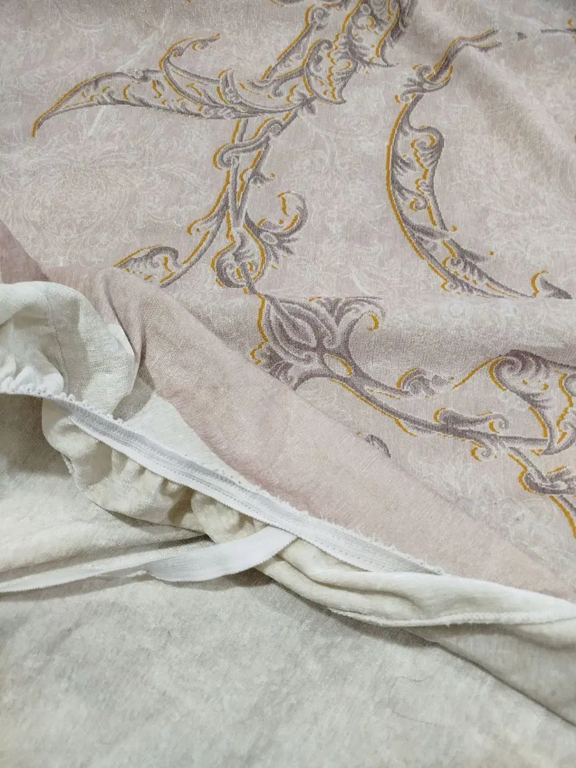 روفرشه کش دار|روفرشی|مراغه, |دیوار