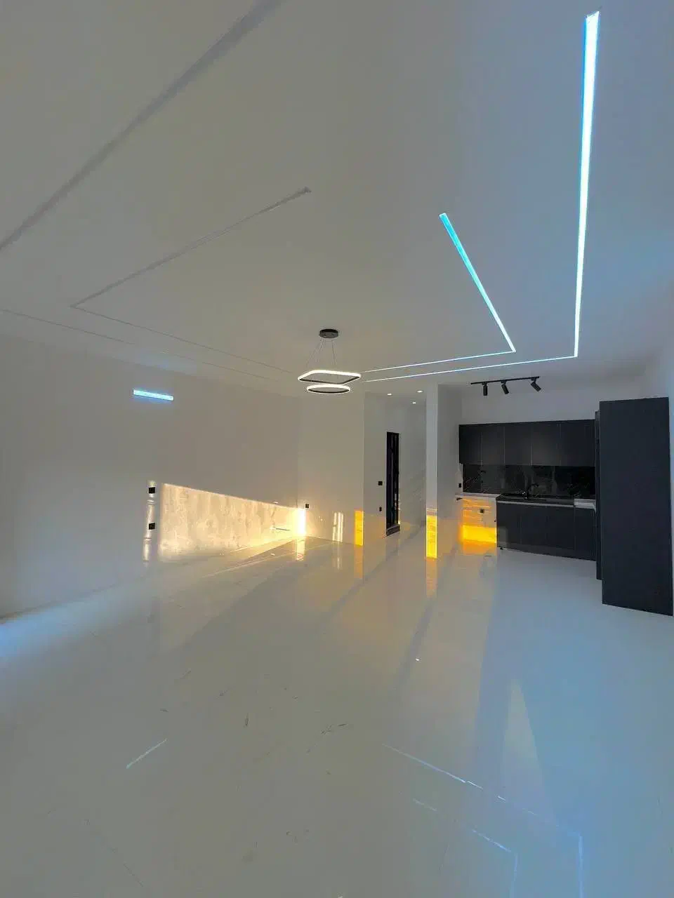 همکف ۲۳۰متری رووف دار/کلید نخورده در همصفا|فروش خانه و ویلا|زرگرشهر, |دیوار