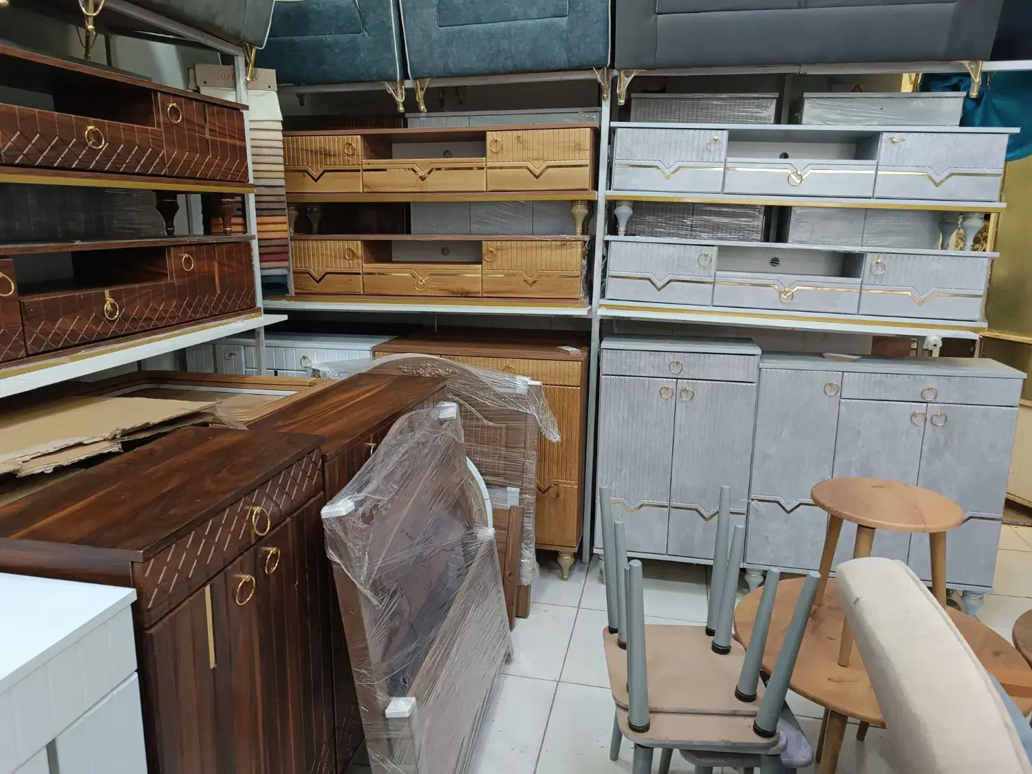 جاکفشی و میزتلوزیون مدل اشگی|میز تلویزیون|نیشابور, مدرس|دیوار