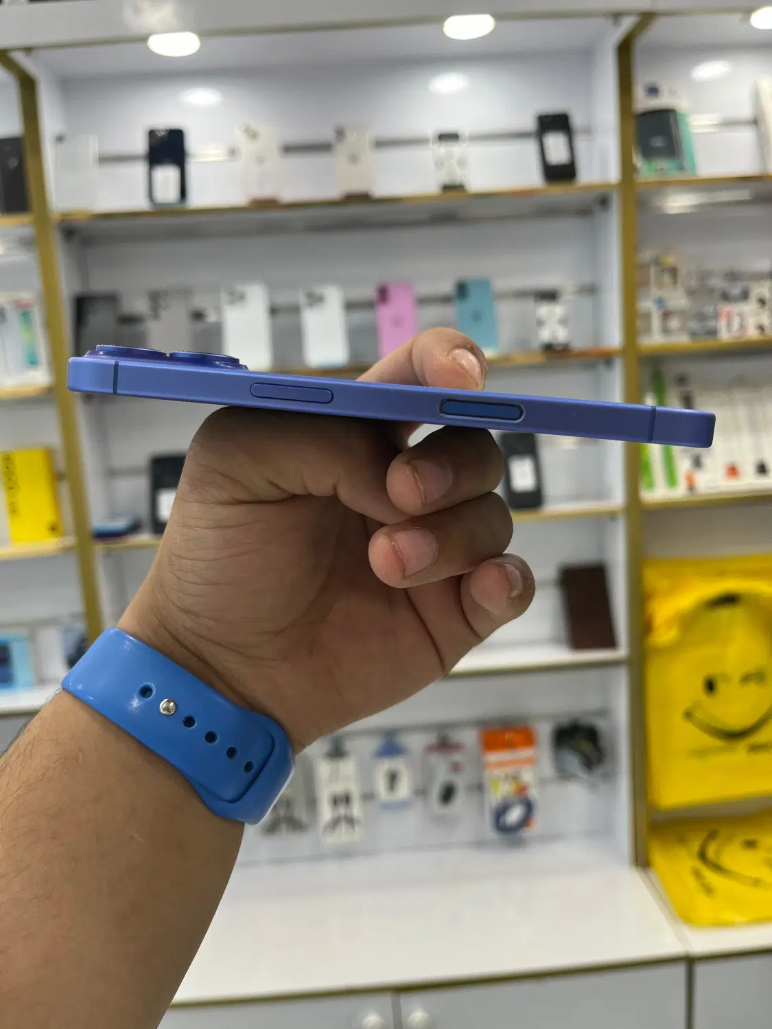 iPhone 16|موبایل|همدان, |دیوار