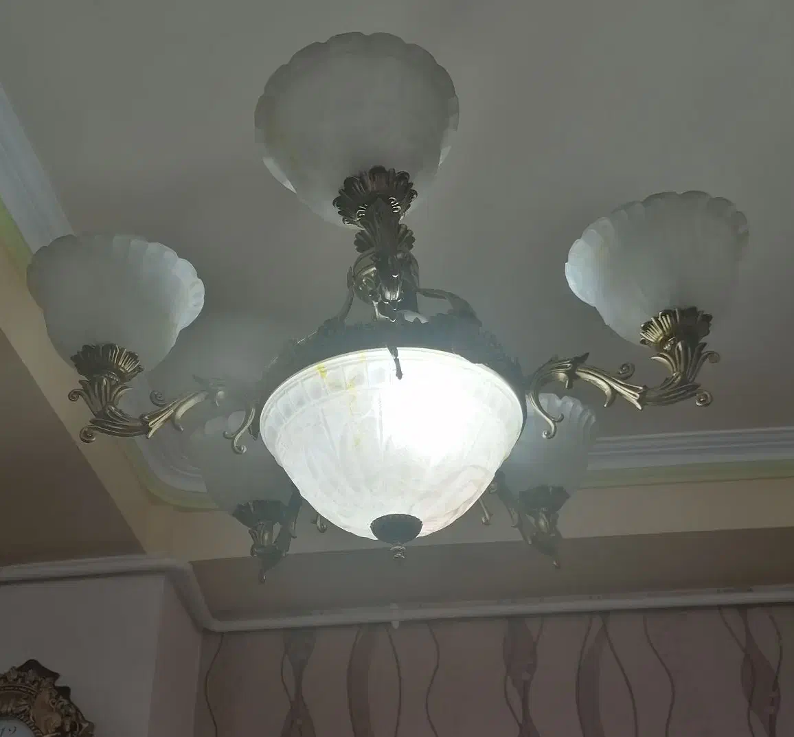 لوستر|لوستر و چراغ آویز|تبریز, |دیوار