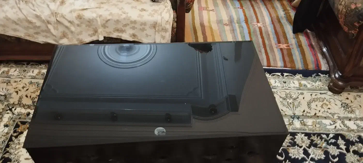 میز وسط|بوفه، ویترین، کنسول|کرمانشاه, |دیوار