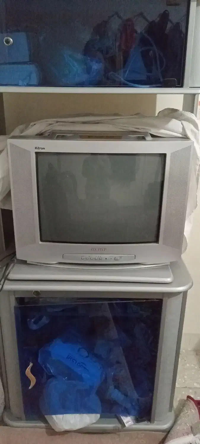 فروشی|تلویزیون و پروژکتور|گلپایگان, |دیوار