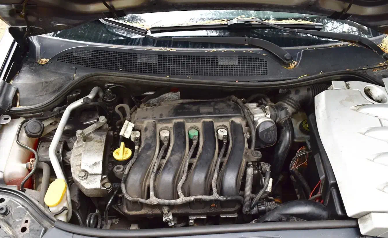 لوازم استوک موتور و گیربکس مگان و روا|قطعات یدکی و لوازم جانبی|اصفهان, بهارستان|دیوار