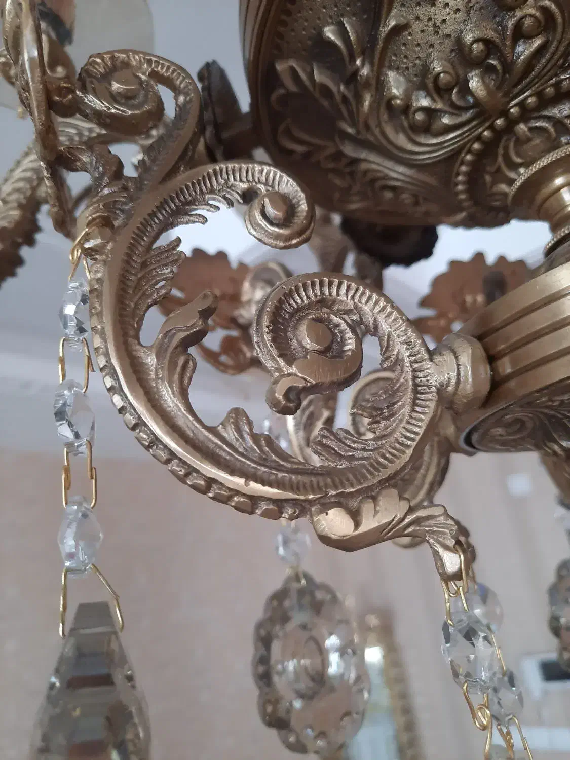 لوستر برنز|لوستر و چراغ آویز|محمدیه-قزوین, |دیوار