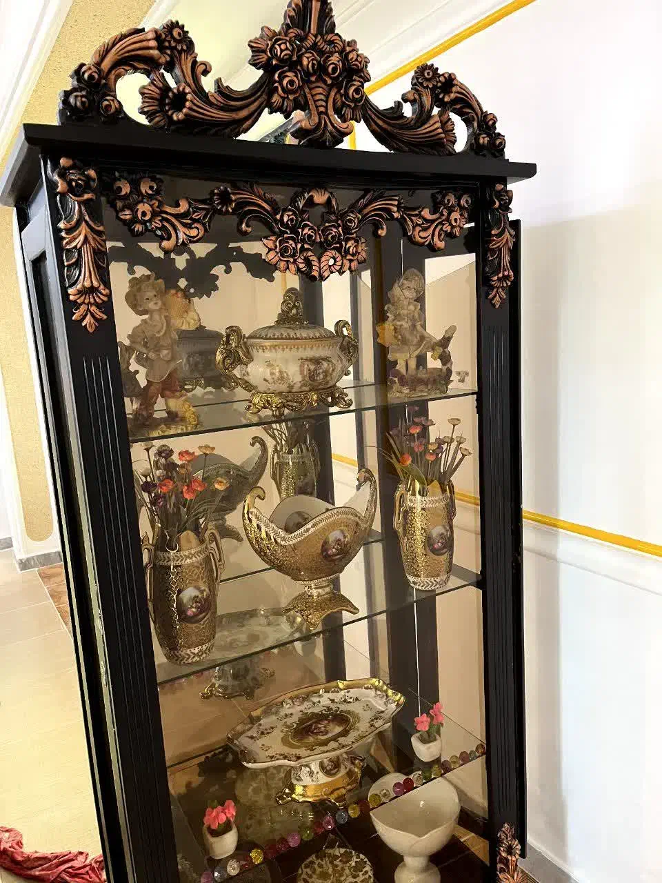 بوفه|بوفه، ویترین، کنسول|رشت, فلسطین|دیوار