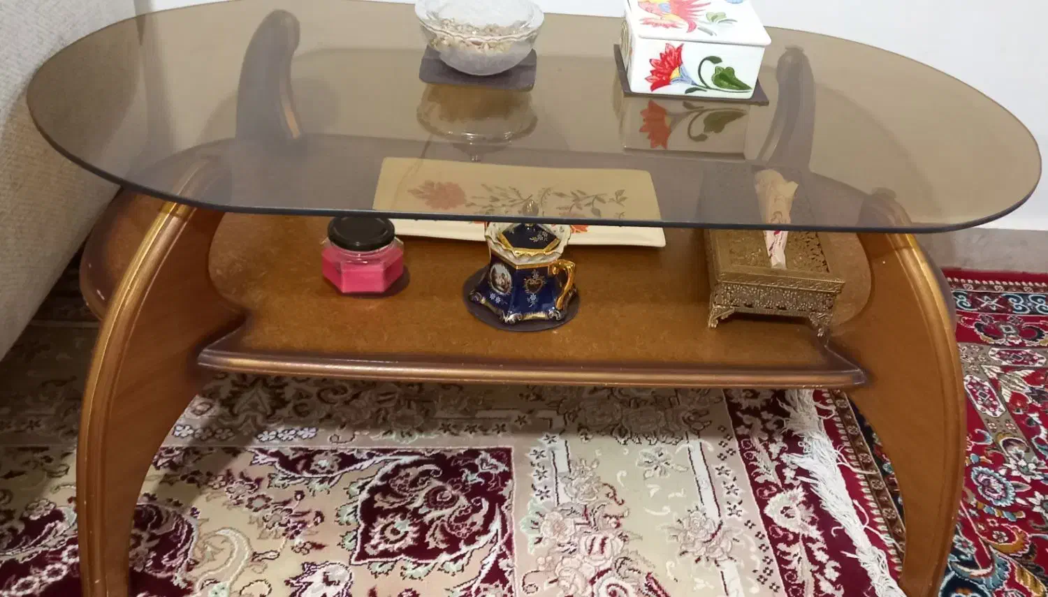 میز جلومبلی|مبلمان خانگی و میز عسلی|ساوه, |دیوار