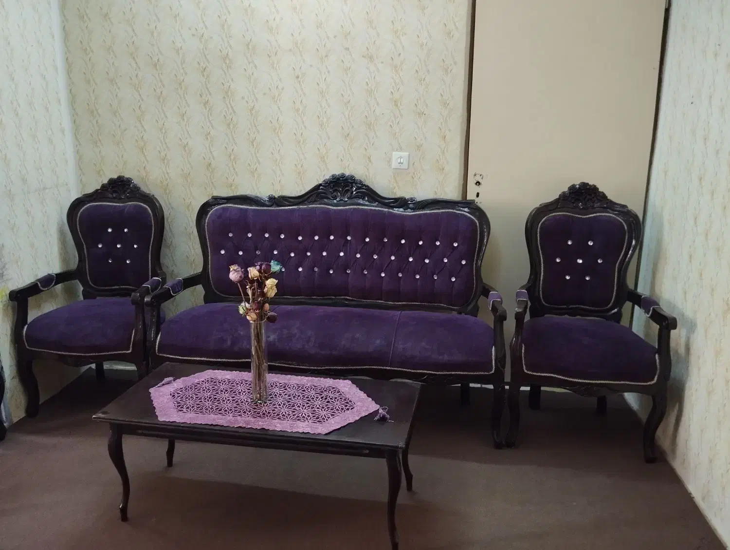 مبل ۷نفره،صندلی،کابینت فلزی ورق خیلی محکم وسنگین|مبلمان خانگی و میز عسلی|بجنورد, |دیوار