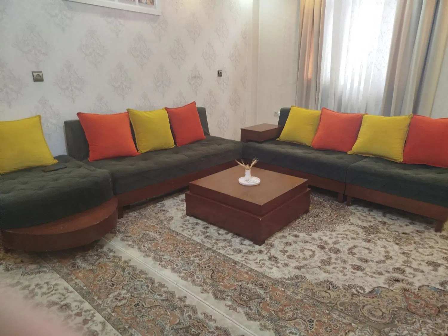 مبل ۷ نفره راحتی L|مبلمان خانگی و میز عسلی|تهران, هاشم‌آباد (شهرری)|دیوار