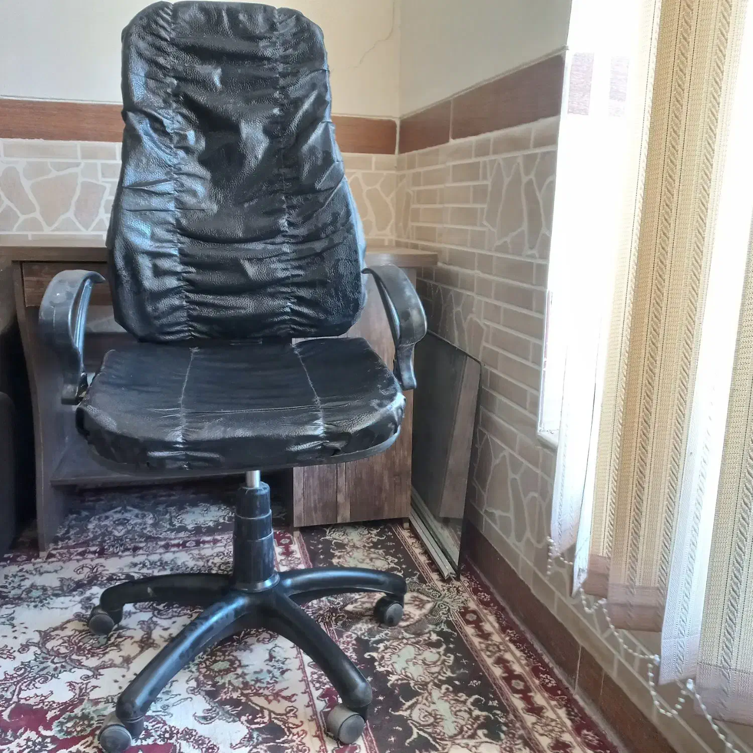 میز و صندلی|دفتر کار|کرمان, |دیوار