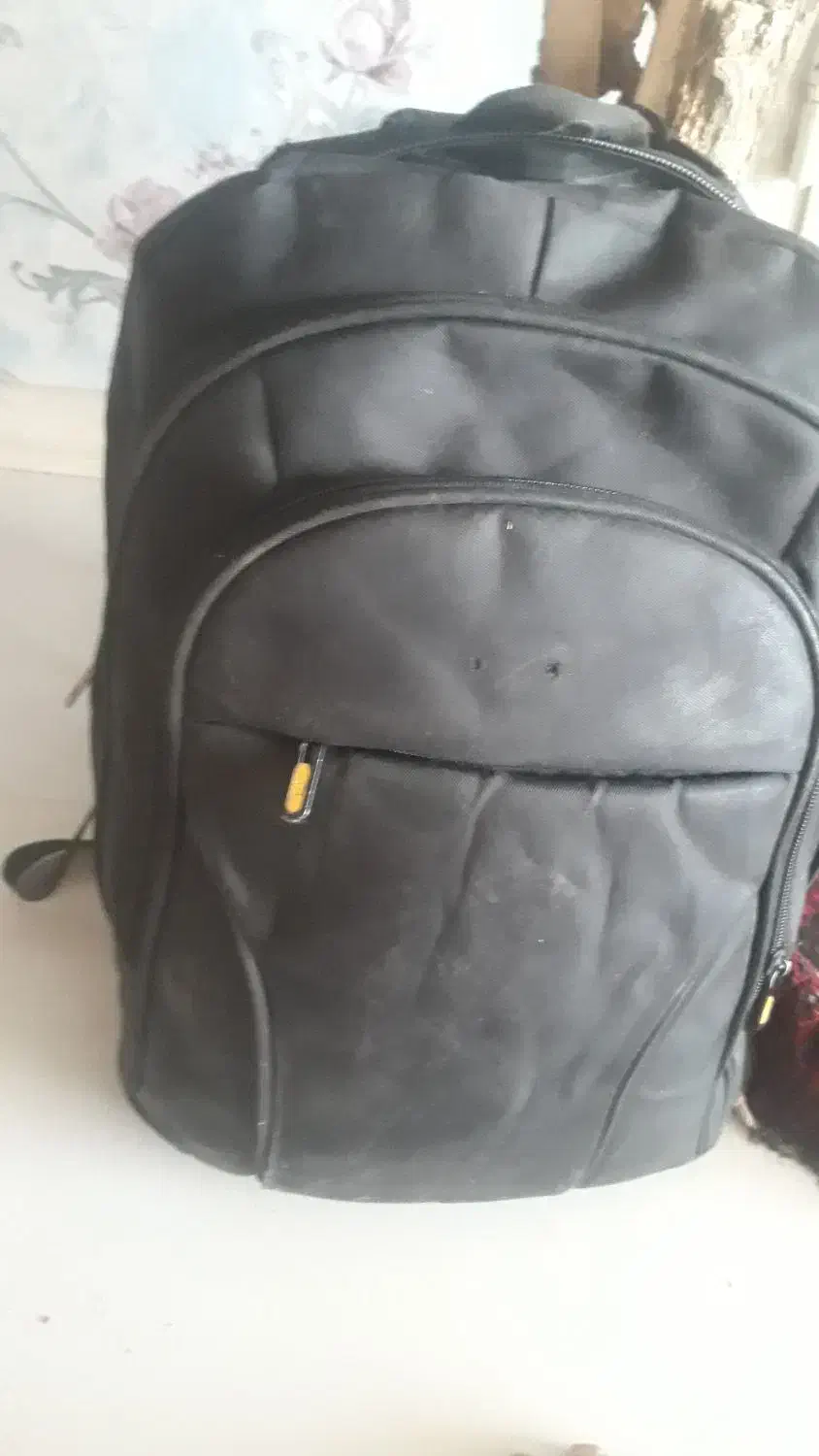 کوله پشتی سیاه|کیف، کفش، کمربند|طرقبه, |دیوار