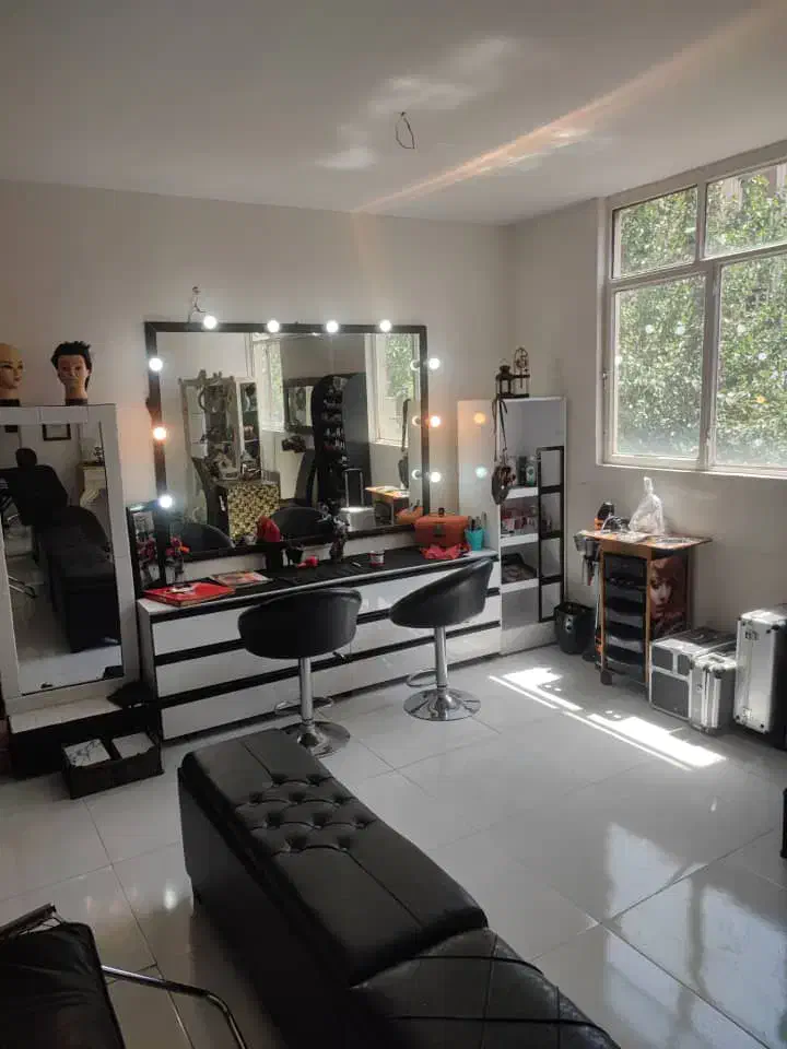 استخدام آرایشگر|استخدام درمانی، زیبایی، بهداشتی|تهران, سبلان (لشگر)|دیوار