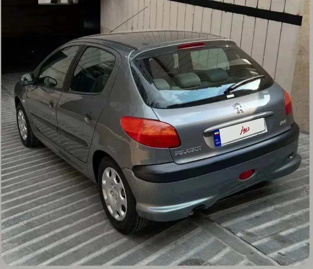 آگهی اجاره خودرو ۲۰۶/رنت ماشین/بدون راننده|خودرو اجاره‌ای|تهران, جردن|دیوار