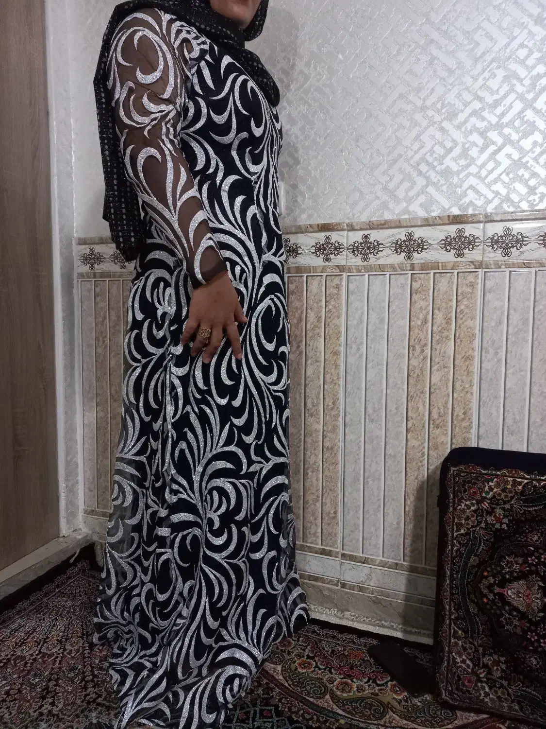 لباس مجلسی نقره ای|لباس|بهارستان, |دیوار