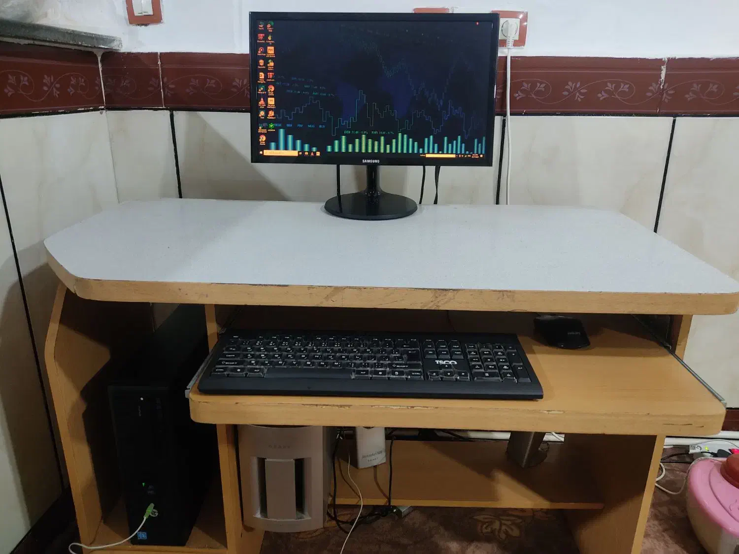 سیستم خانگی|رایانه رومیزی|کنگاور, |دیوار