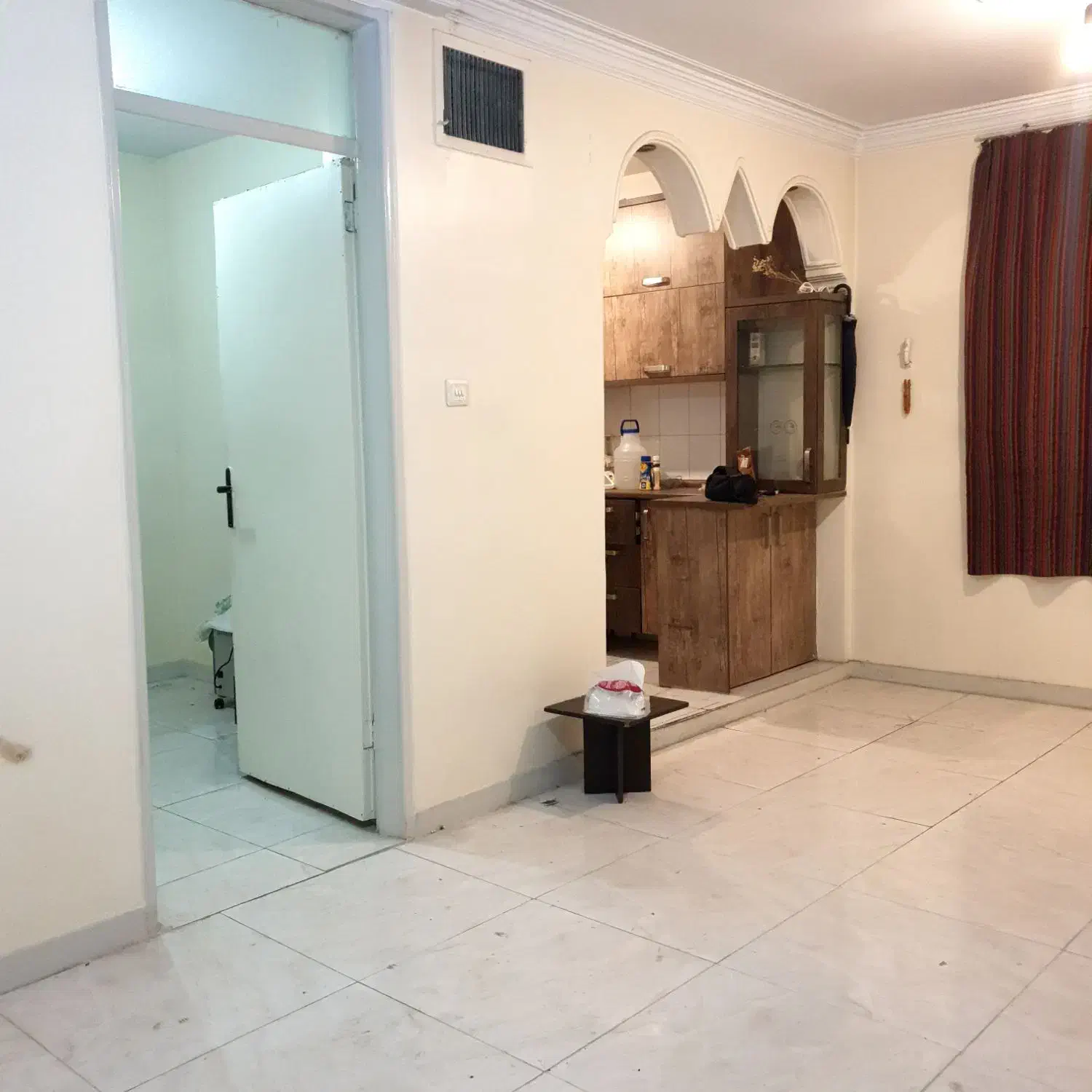 آپارتمان ۵۰ متری دسترسی سریع ب دانشگاه