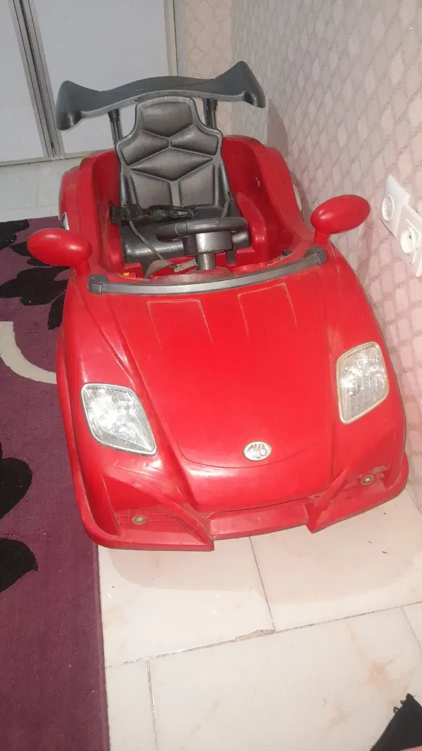 ماشین شارژی کارکرده|اسباب و اثاث بچه|باقرشهر, |دیوار