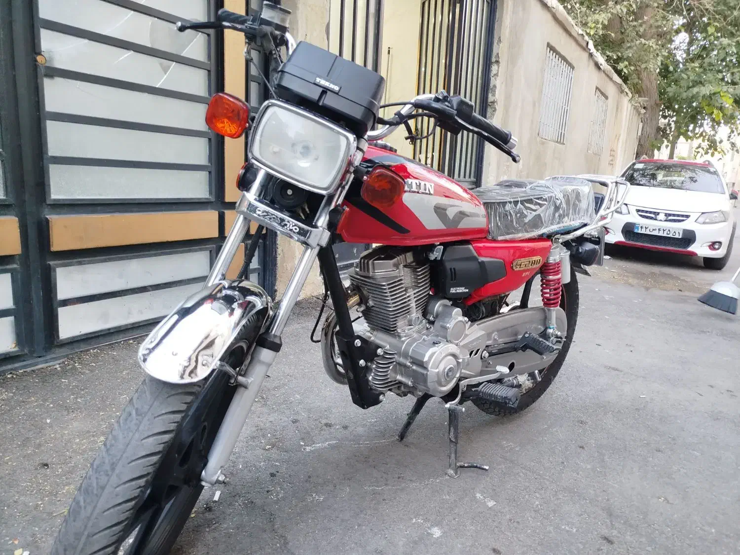 موتور تخت ۲۰۰|موتورسیکلت|سنندج, |دیوار