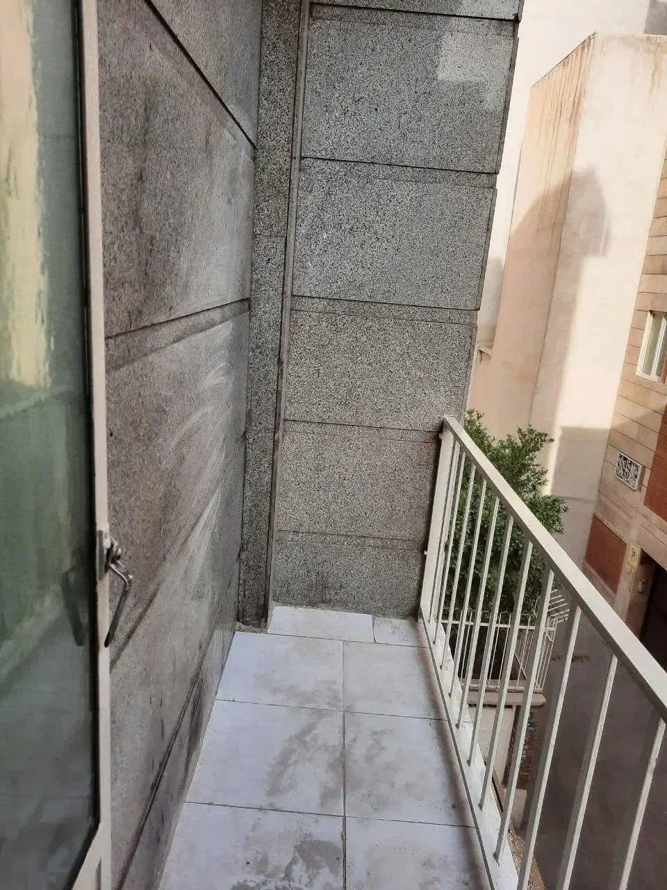 50 متر فول امکانات فرزانی