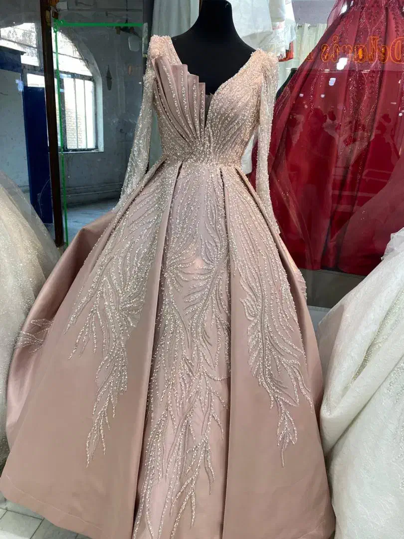 لباس عروس در حد نو و استفاده نشده|لباس|اردبیل, |دیوار