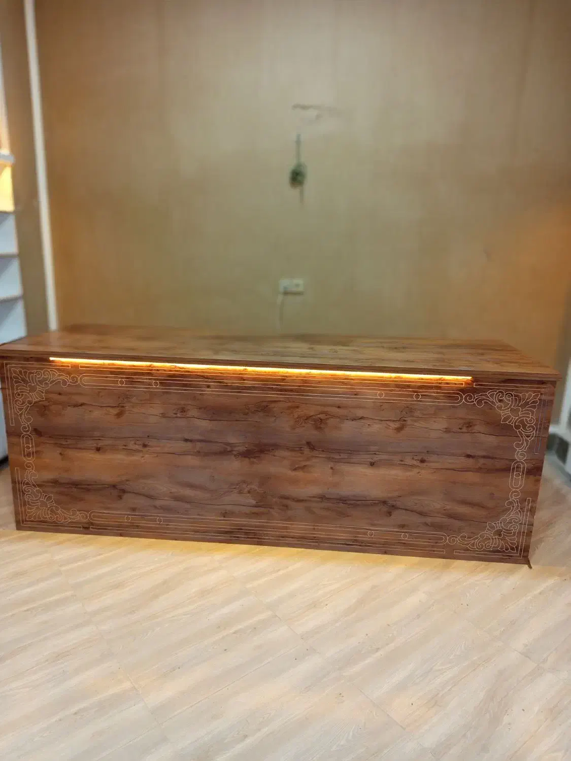 میز پیشخوان و قفسه ام دی اف|کتابخانه، شلف، قفسههای دیواری|طبس, |دیوار