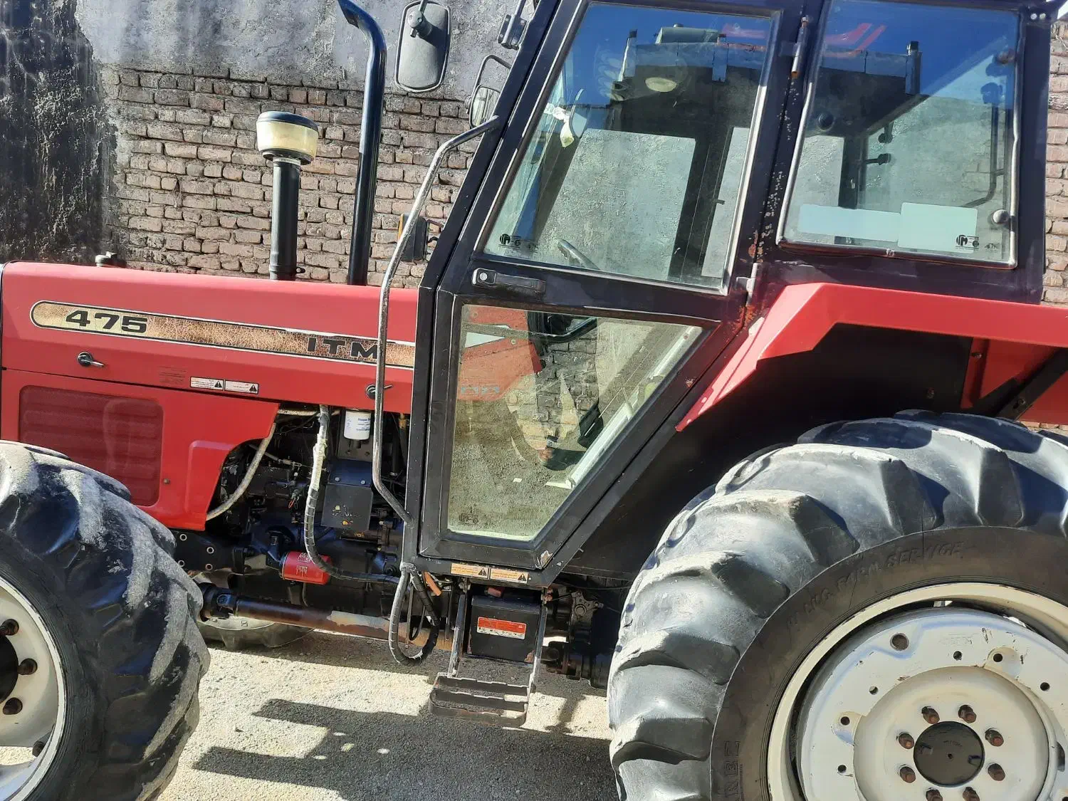تراکتور فرگوسن ۴۷۵ کابین دار|خودرو سنگین|خرم‌آباد, |دیوار