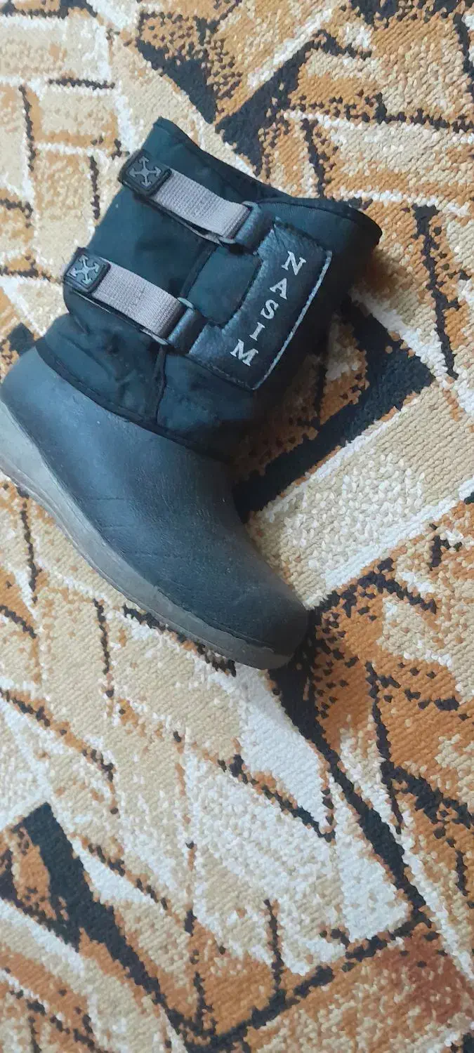 چکمه|کیف، کفش، کمربند|رشت, فرزانه|دیوار