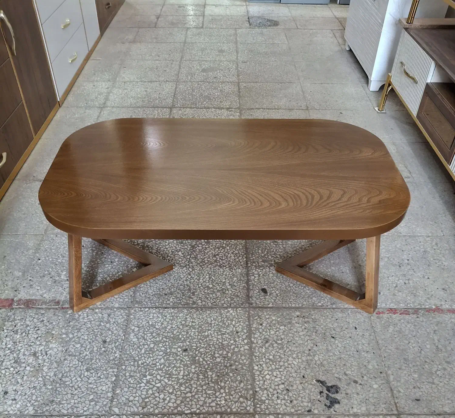 فروش ویژه جلومبلی چوبی کنذو/تولیدی انواع میزعسلی|مبلمان خانگی و میز عسلی|خمینیشهر, |دیوار