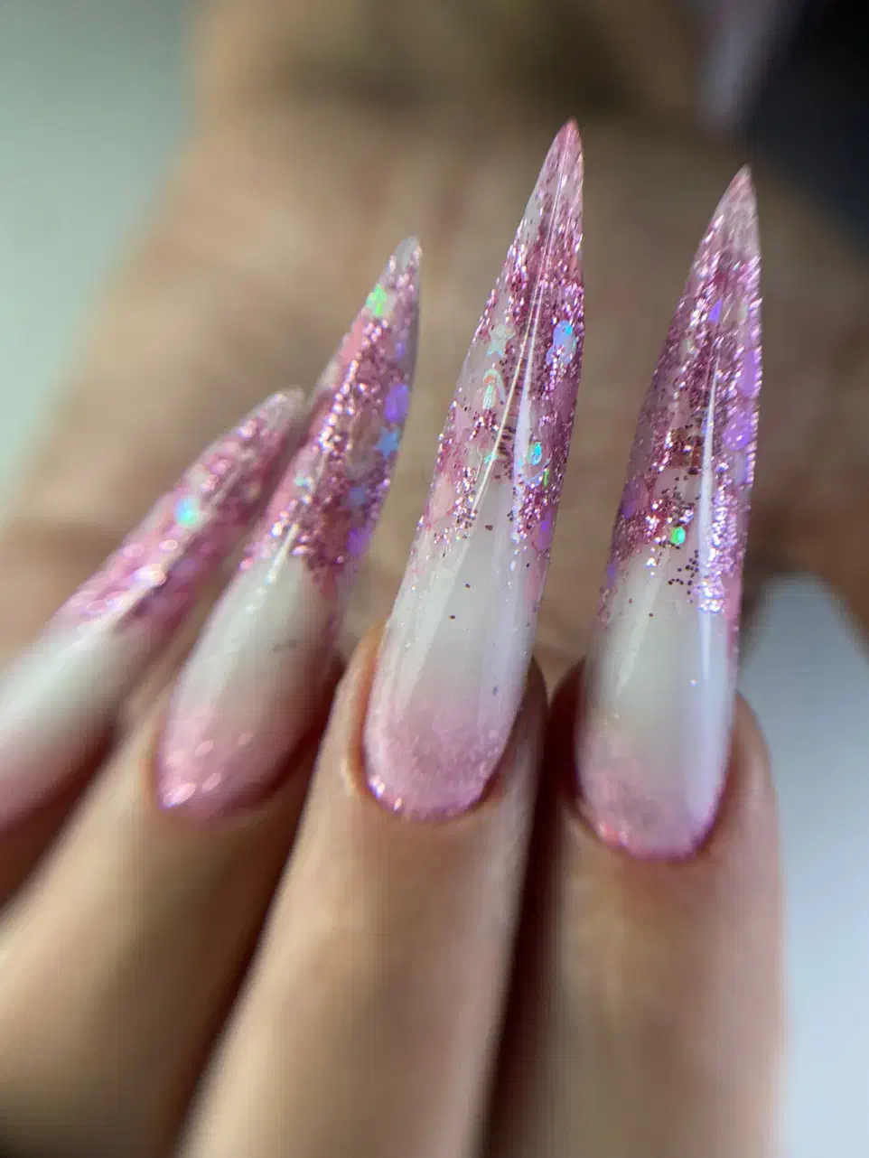 کاشت ناخن ۱۹۹مدت محدودترمیم۱۶۹،مژه۲۰۰|خدمات آرایشگری و زیبایی|رشت, کوی حسینی|دیوار