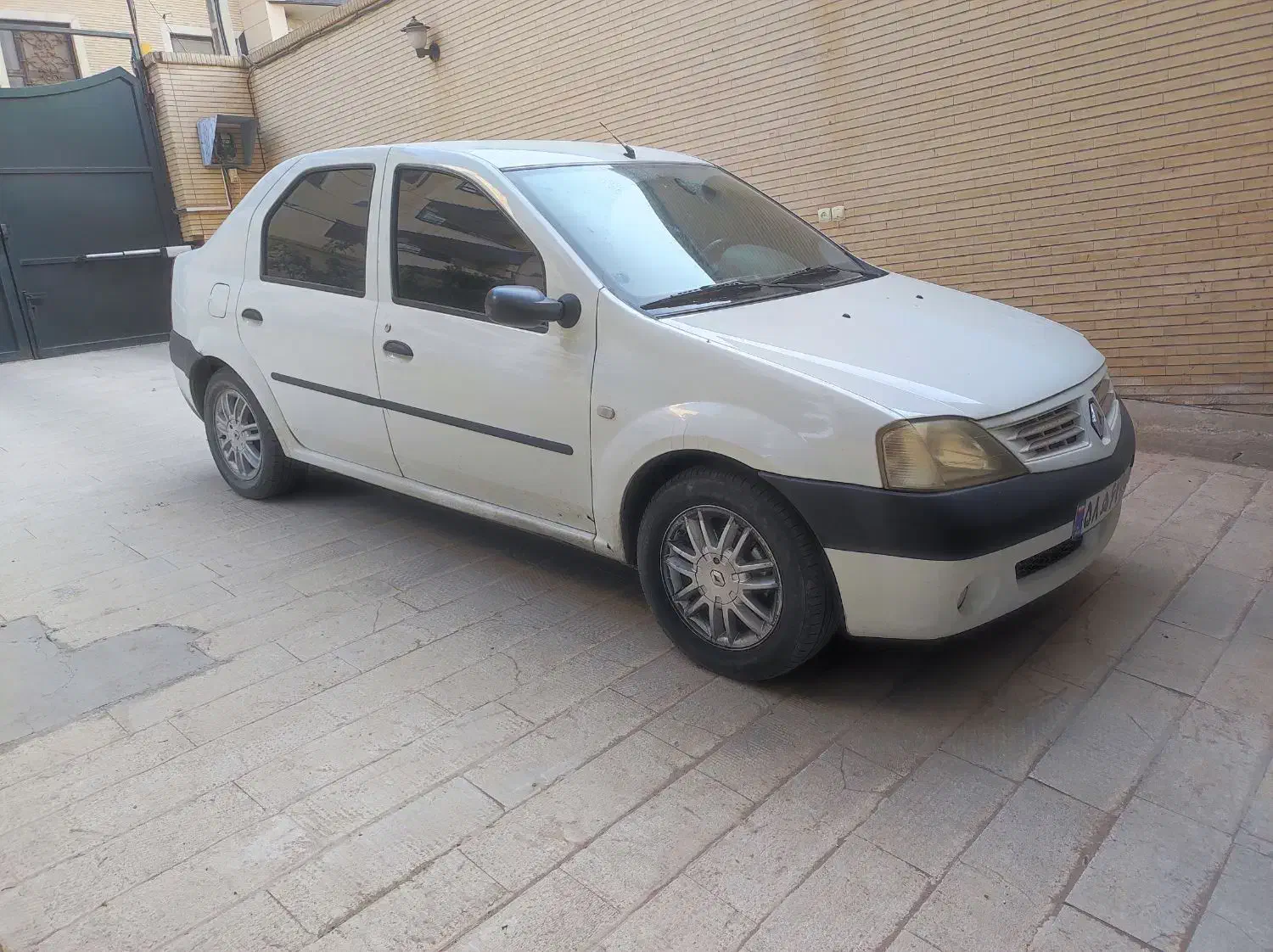 رنو تندر 90 پلاس دندهای، مدل ۱۳۹۶ e2 فول|خودرو سواری و وانت|کرمان, |دیوار