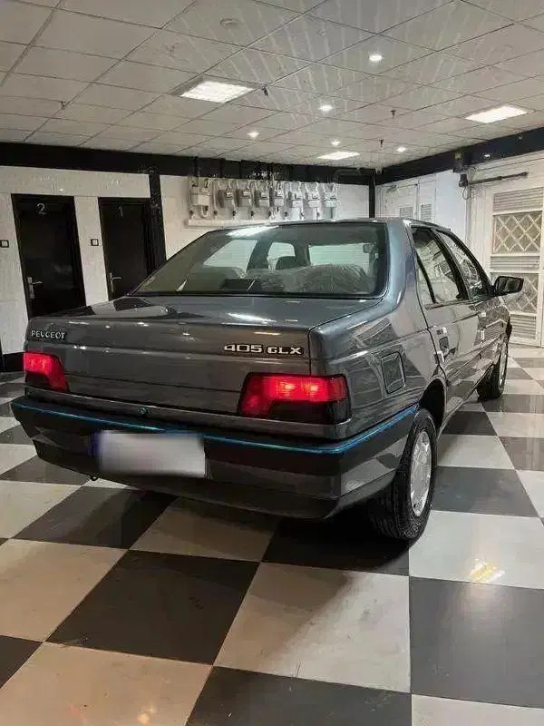 پژو ۴۰۵|خودرو کلاسیک|مشهد, کارگران|دیوار