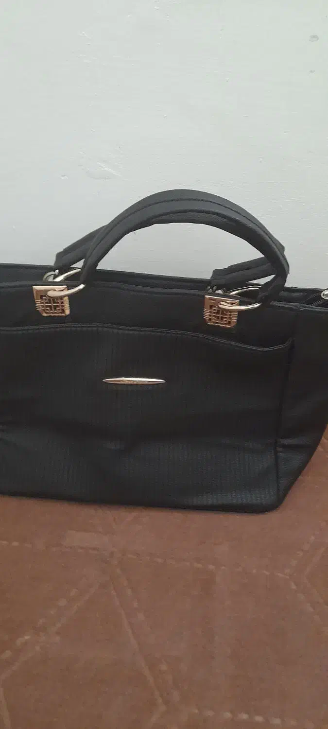 ی عددکیف|کیف، کفش، کمربند|رامسر, |دیوار