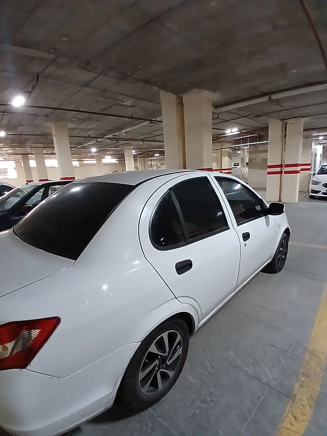 ساینا ۱۳۹۹|خودرو سواری و وانت|اصفهان, کوی شهید کشوری|دیوار