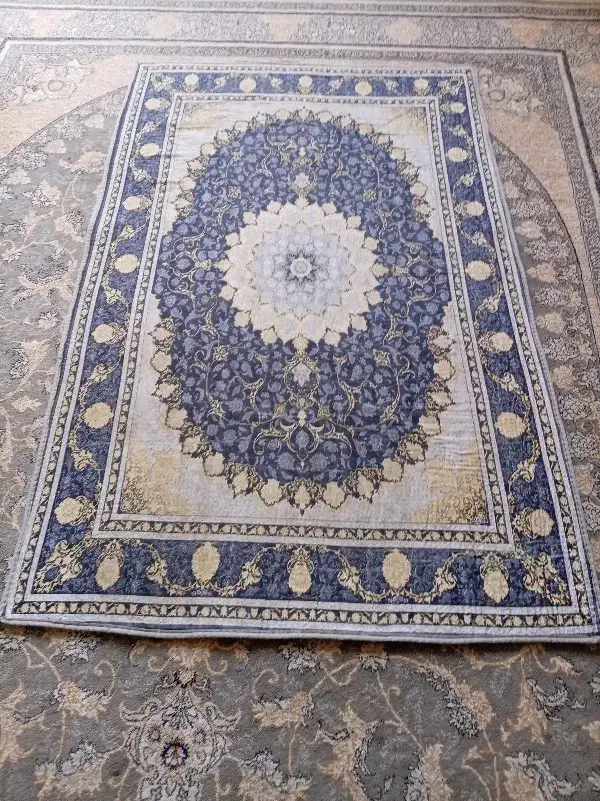 روی فرشی|روفرشی|نیشابور, فیض آباد|دیوار