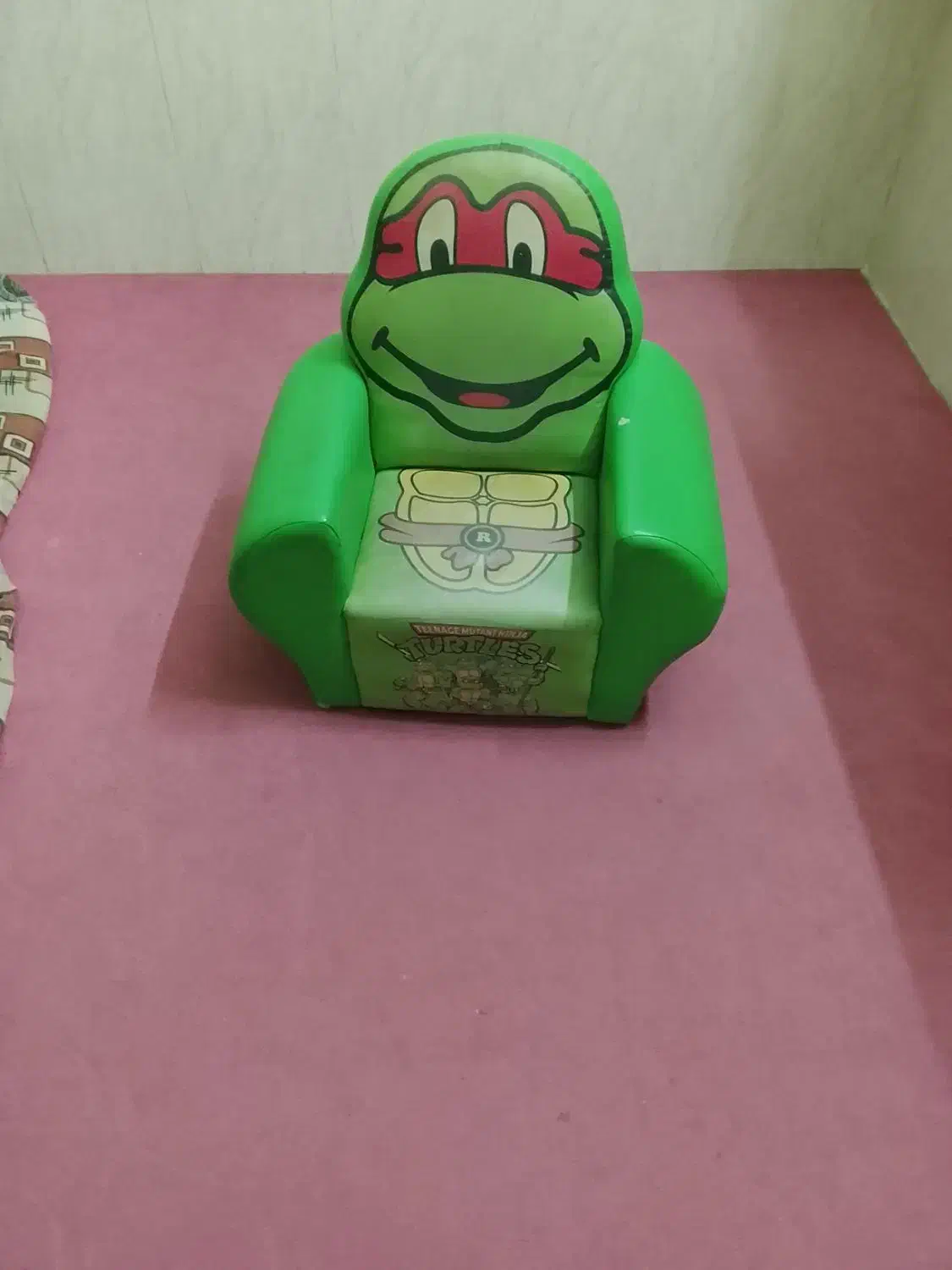 پایه مبلی ومبل کودک|مبلمان خانگی و میز عسلی|بندر دیر, |دیوار