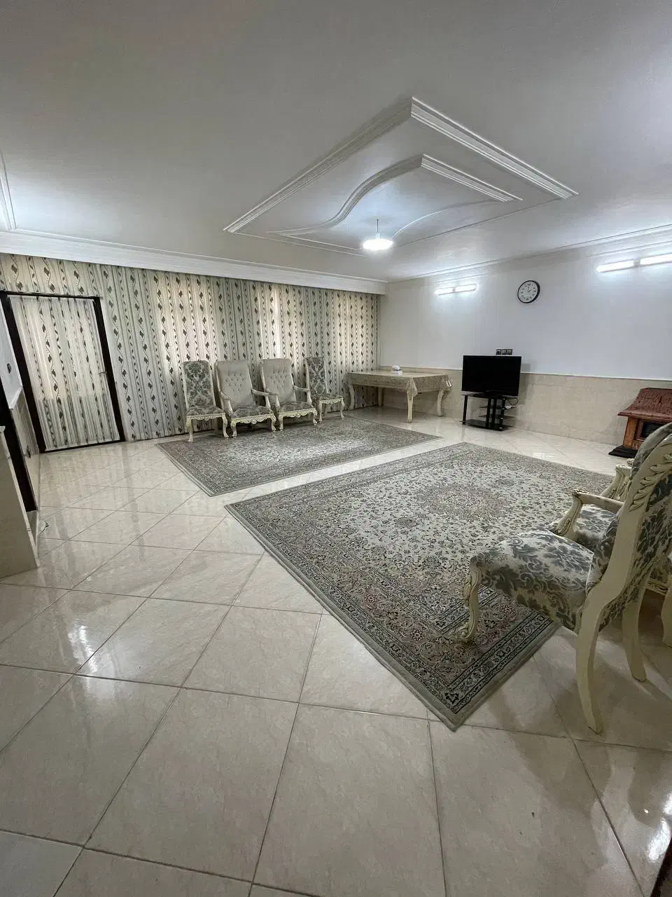 اجاره منزل روزانه10000000|اجارهٔ کوتاهمدت آپارتمان و سوئیت|کاشان, پامنار|دیوار