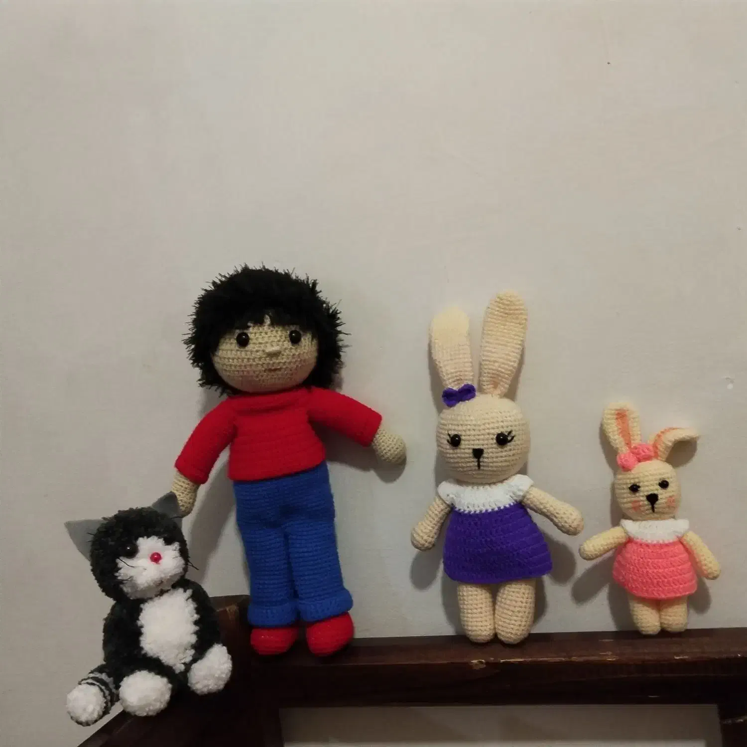 عروسک بافتنی|اسباب‌بازی بچه|دورود, |دیوار
