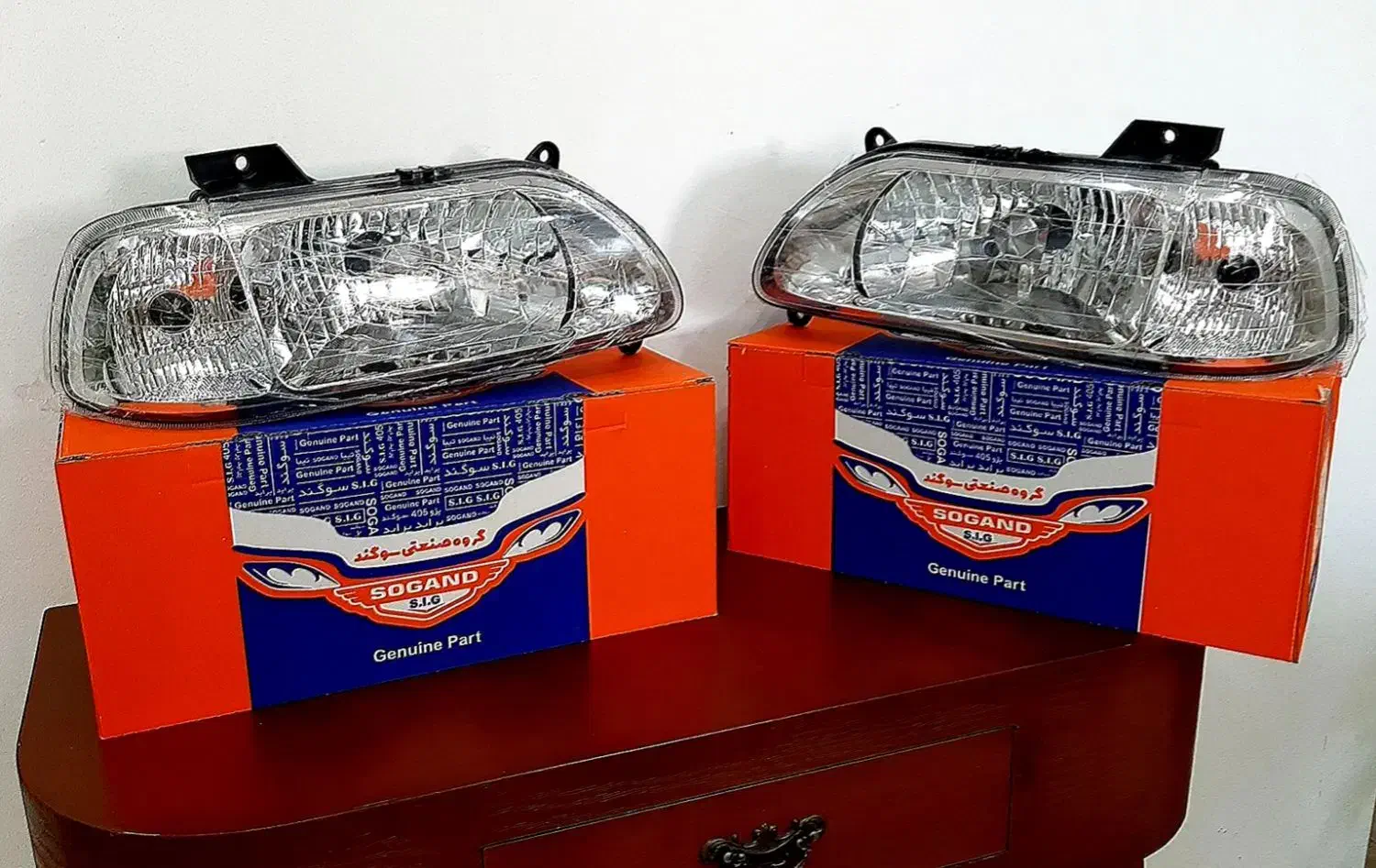 چراغ جلو و عقب و زه درب و لامپ چراغ کوچک|قطعات یدکی و لوازم جانبی|سنندج, |دیوار