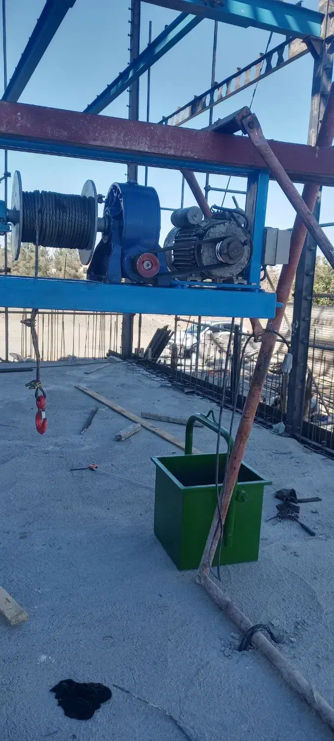 بالابر یک تن|مصالح و تجهیزات ساختمان|مشهد, نوید|دیوار