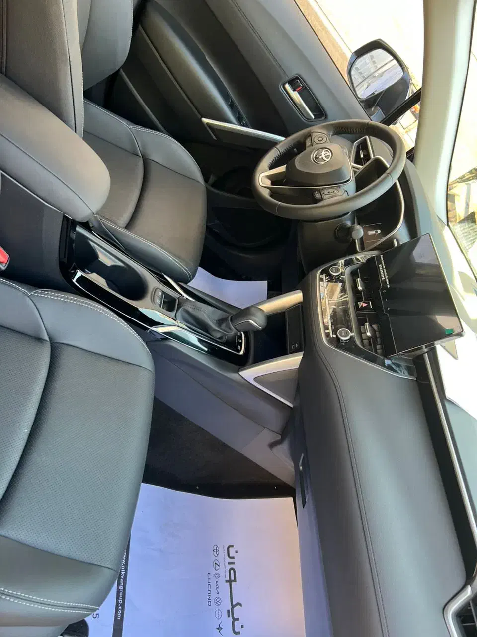 تویوتا فرانت لندر|خودرو سواری و وانت|شیراز, شهرک ایثار|دیوار