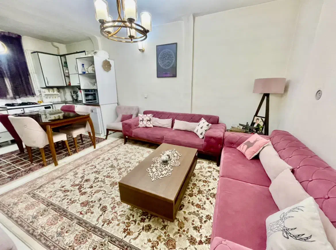 مبل ۸ نفره و میز ناهارخوری و میز در حد|مبلمان خانگی و میز عسلی|قدس, شهرقدس|دیوار