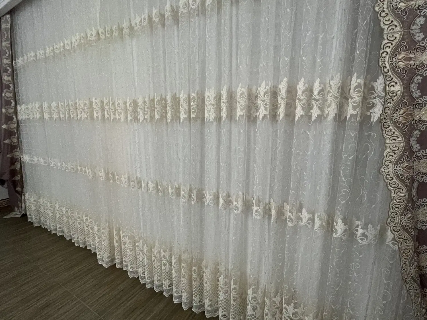 پرده در حد نو|پرده، رانر، رومیزی|قیدار, |دیوار