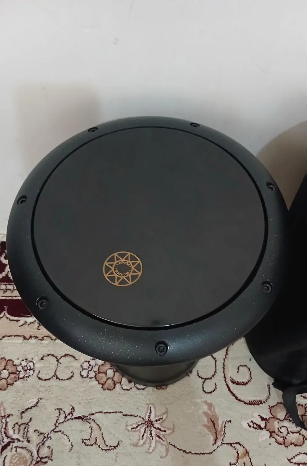 ساز|درام و پرکاشن|بجنورد, |دیوار