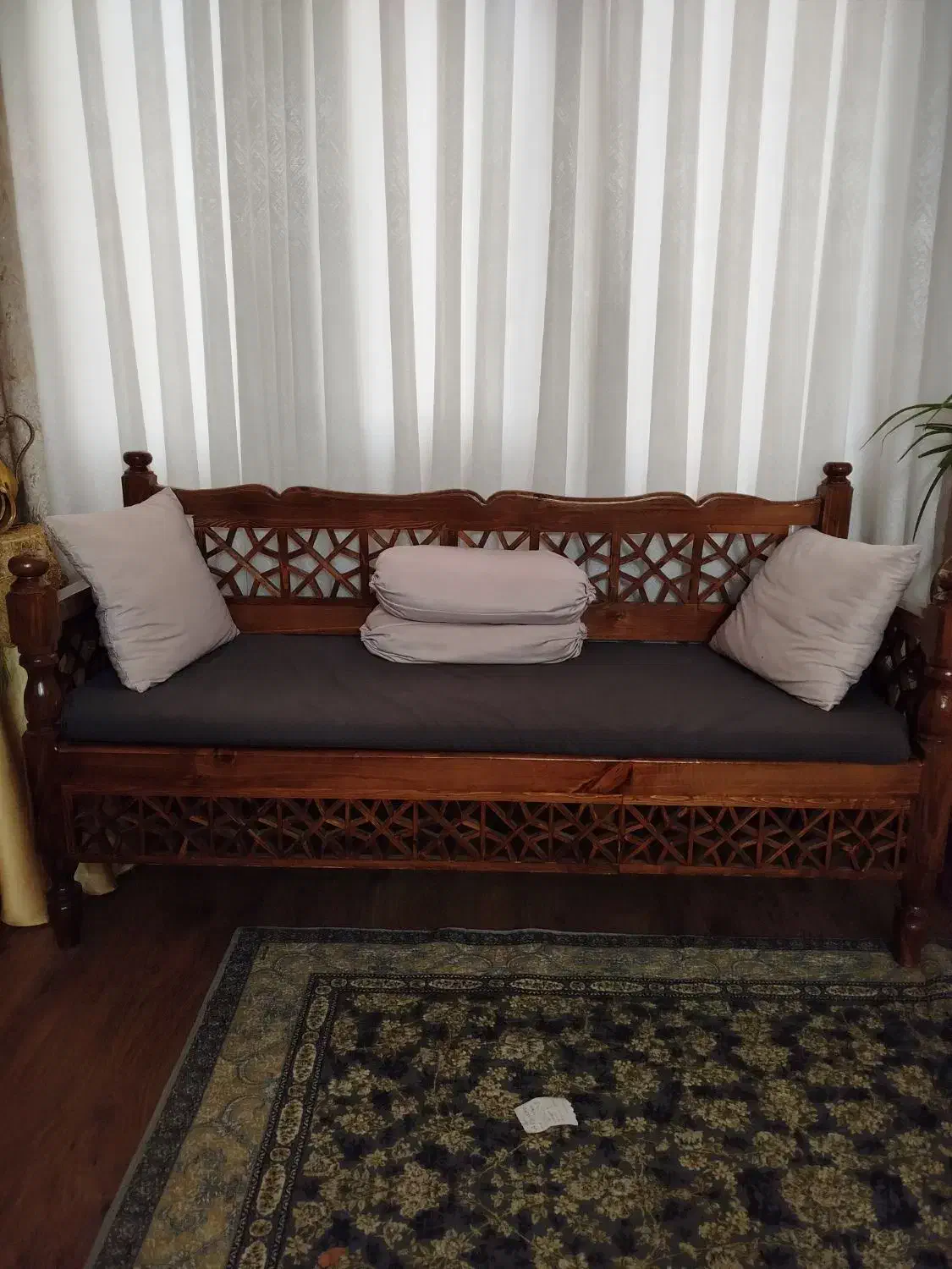 تخت سنتی|مبلمان خانگی و میز عسلی|کرج, گوهردشت|دیوار