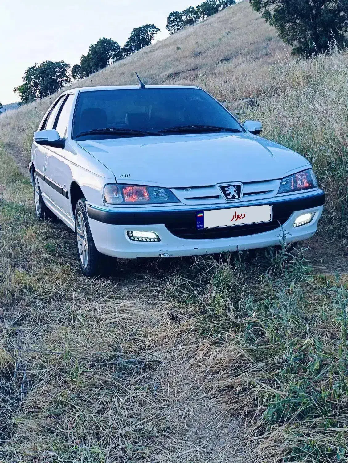 پژو پارسXU7|خودرو سواری و وانت|مریوان, |دیوار