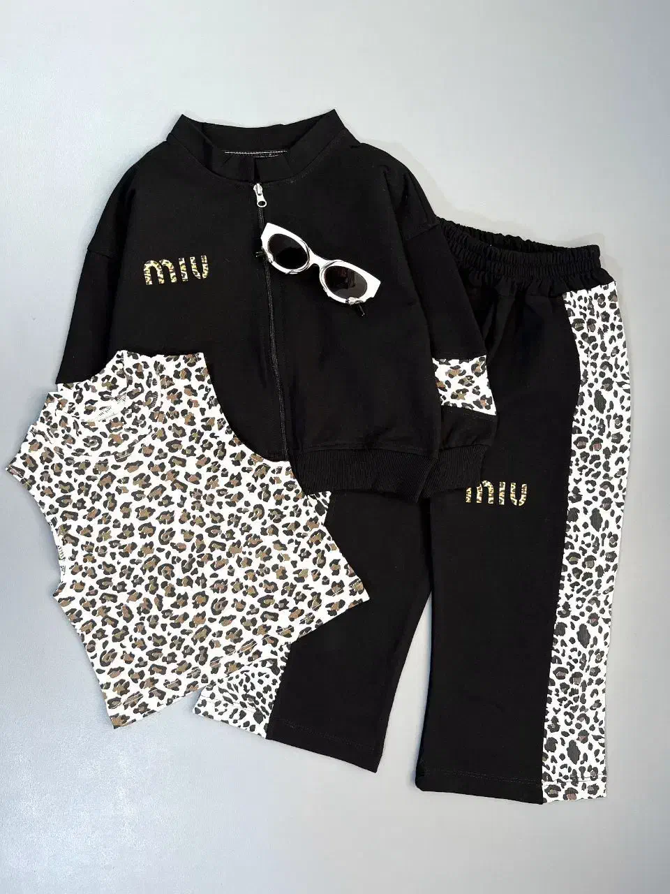 سه تیکه سوییشرت|کفش و لباس بچه|تهران, شهرک صدرا|دیوار