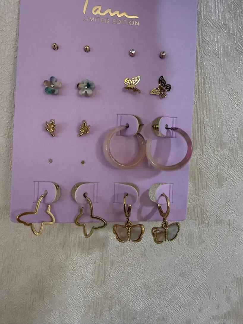 پک گوشواره|بدلیجات|نیشابور, بلوار گلها|دیوار