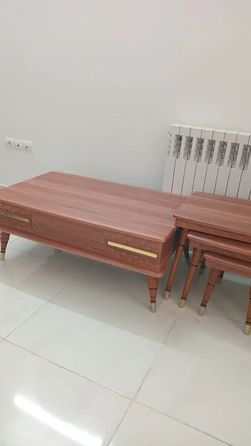 میز جلو مبلی و عسلی در حد|مبلمان خانگی و میز عسلی|ساوه, |دیوار