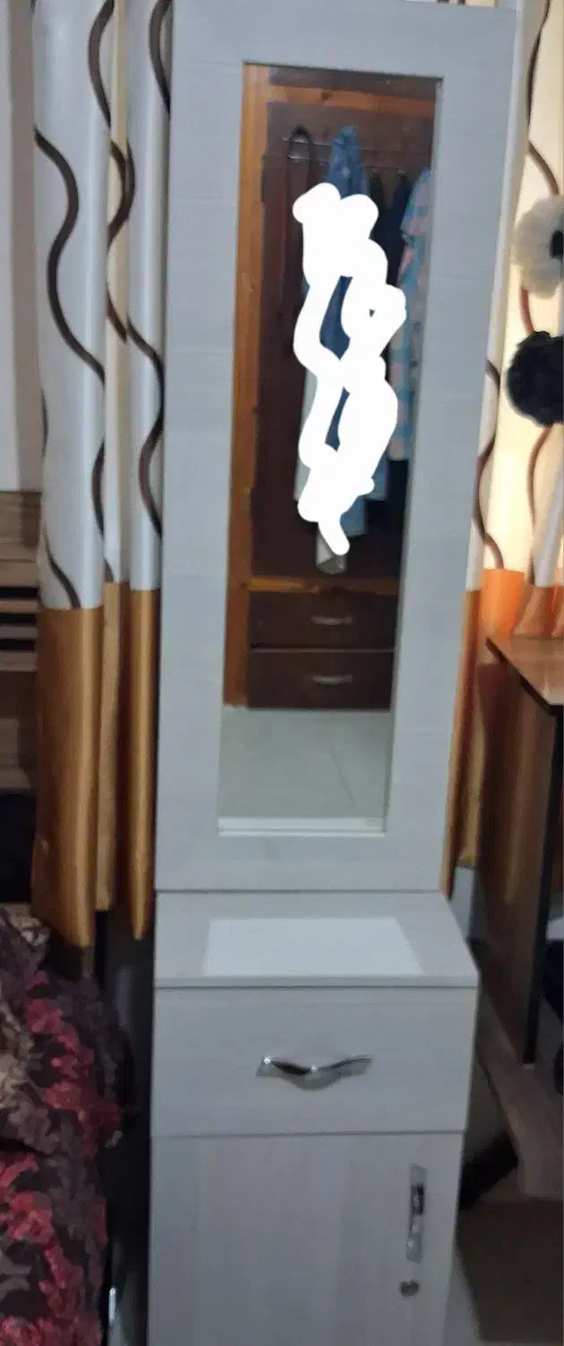 دوتا سرویس خواب یکنفره باکمدومیزآرایش|تخت و سرویس خواب|گرگان, |دیوار